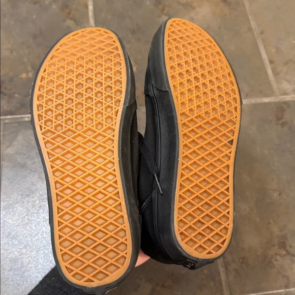 Vans Women’s High-Top Black Canvas Sneakers Shoes Black Size 8.5 - Picture 8 of 9